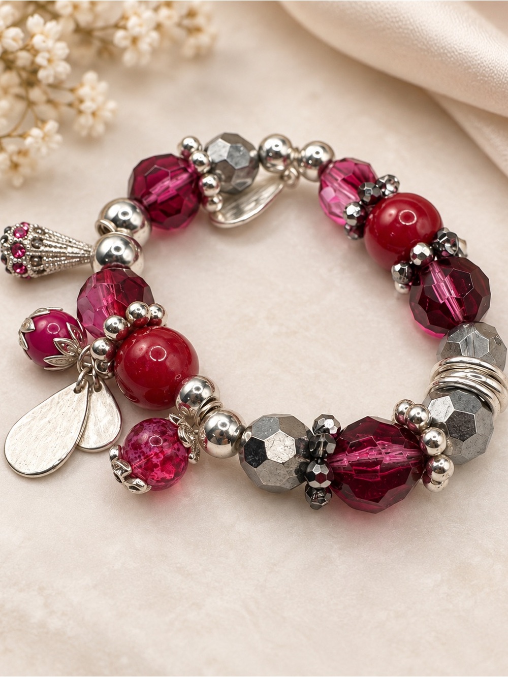 White House Black Market Red Beaded Charm Stretch Bracelet LR 222/3 PO